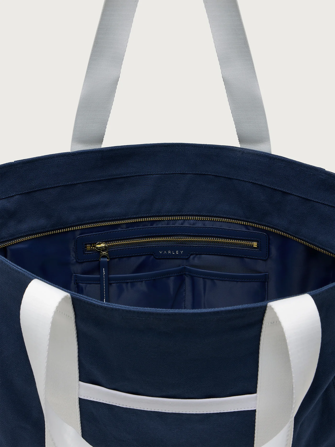 Fairhaven Large Club Tote Bag - Image 4