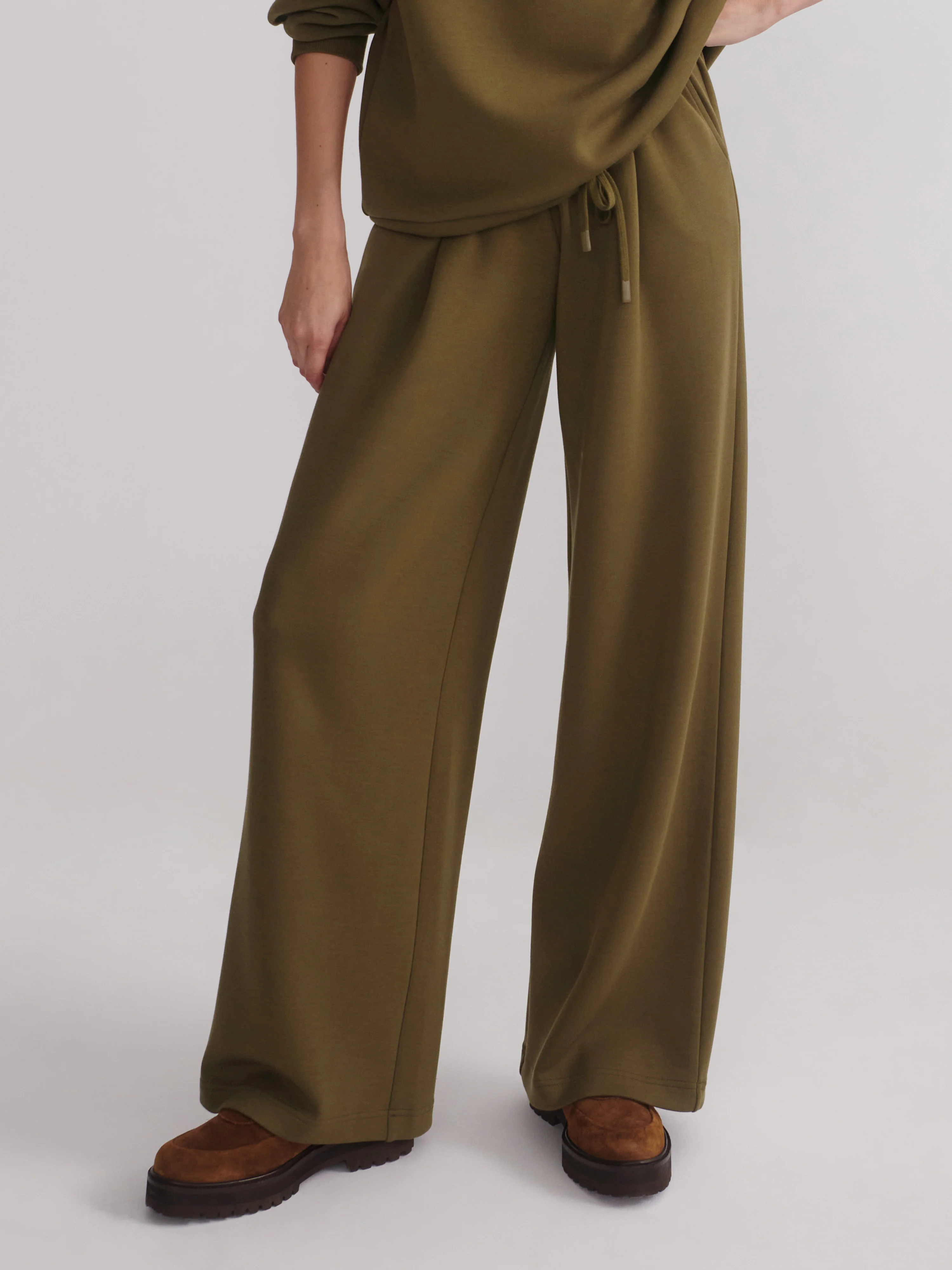 The Extra Wide Leg Pant 32 - Image 32