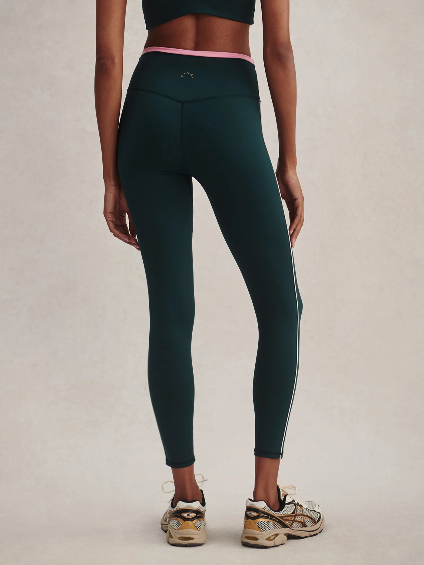 Freesoft Contrast High Rise Legging 25 - Image 4