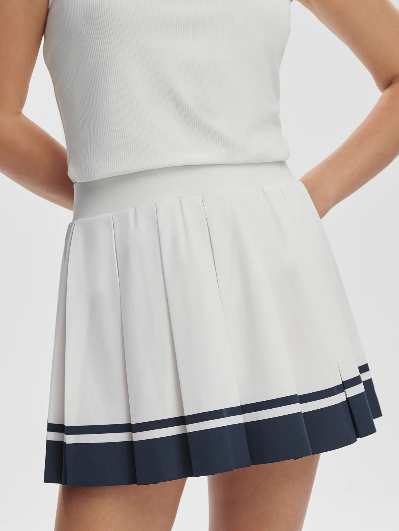 Mariam 2 in 1 Skort 14.5 - Image 4