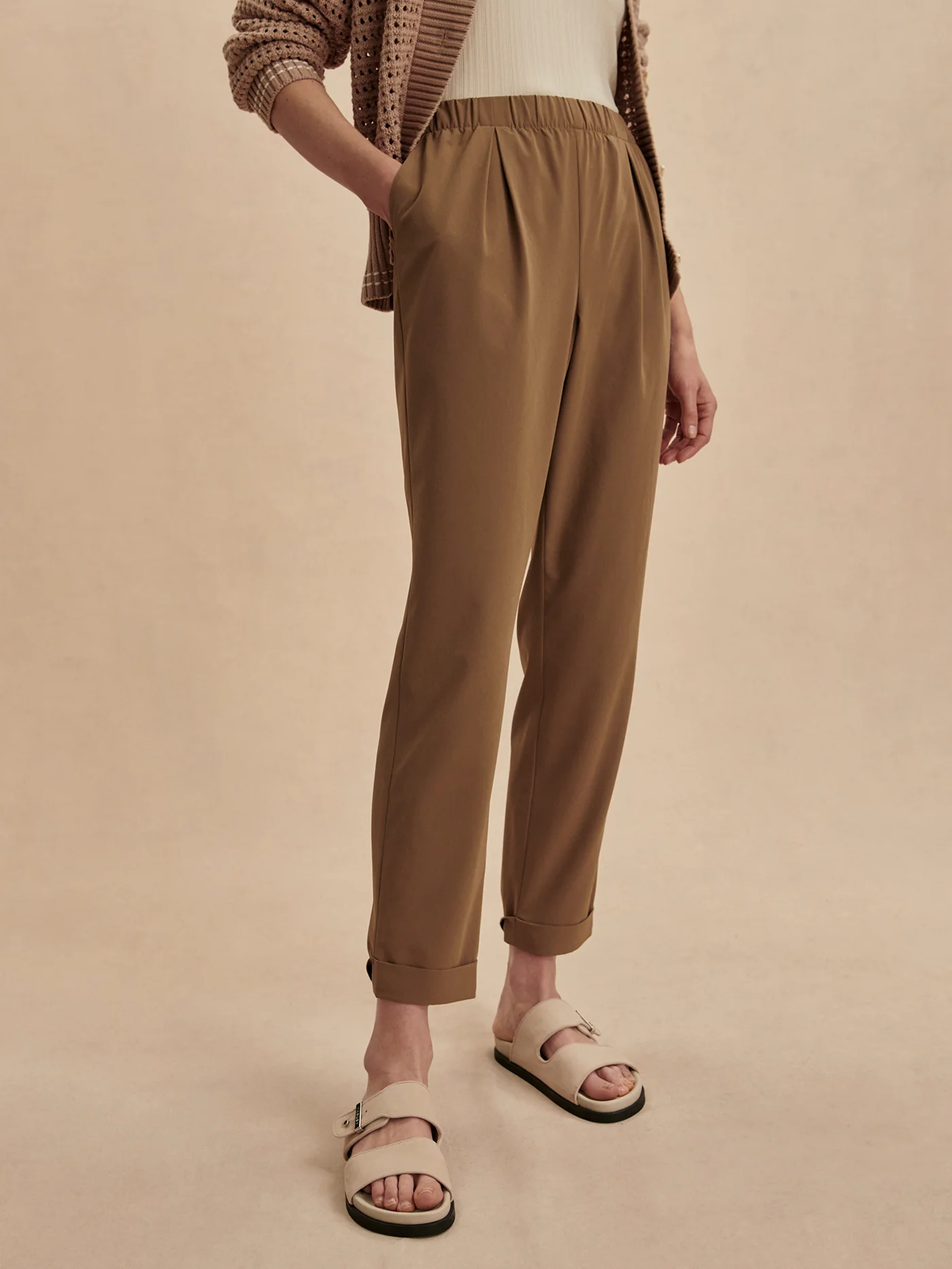 Stretch Lightweave Crop Pleat Travel Pant Regular - Image 23