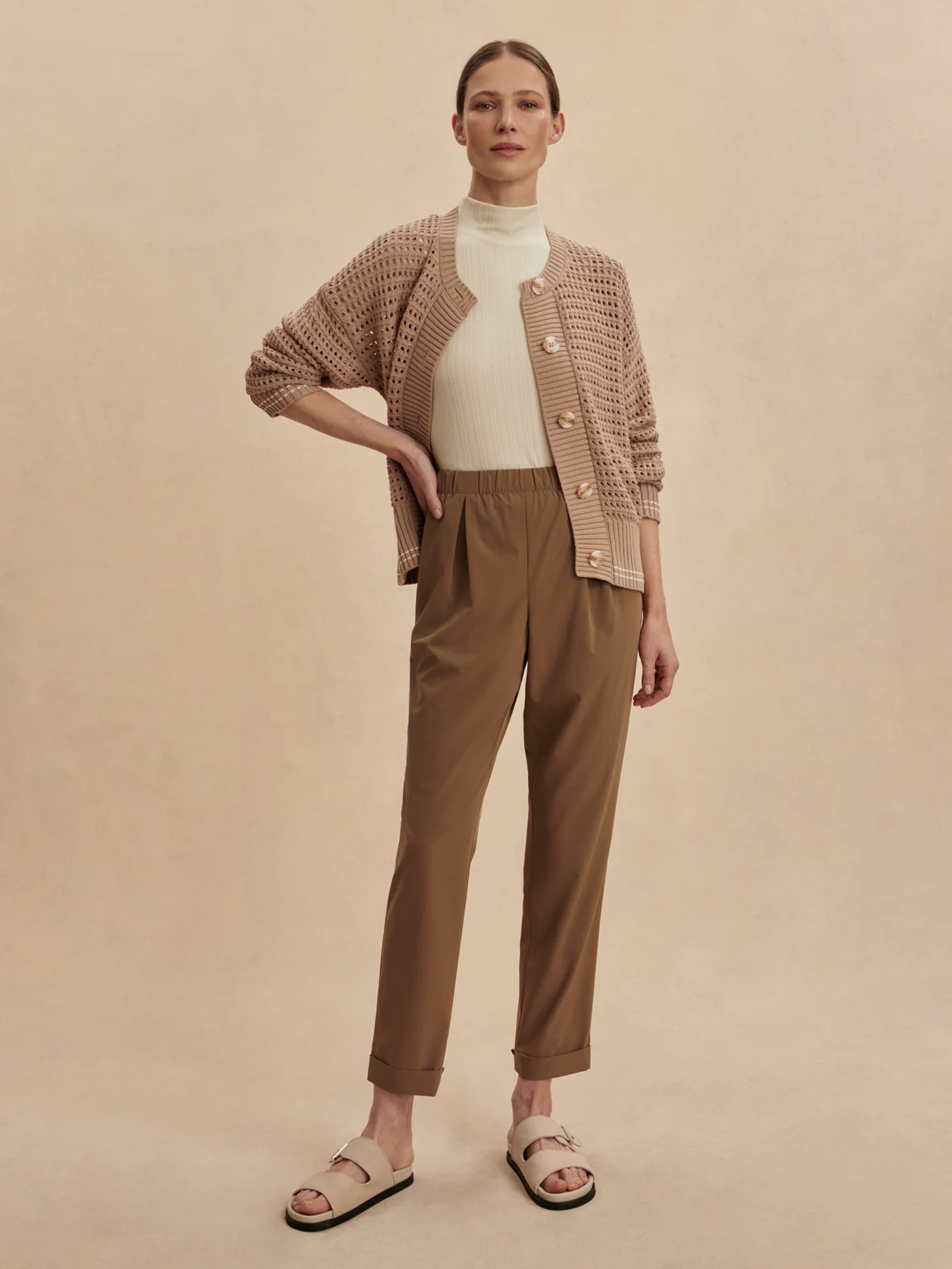 Stretch Lightweave Crop Pleat Travel Pant Regular