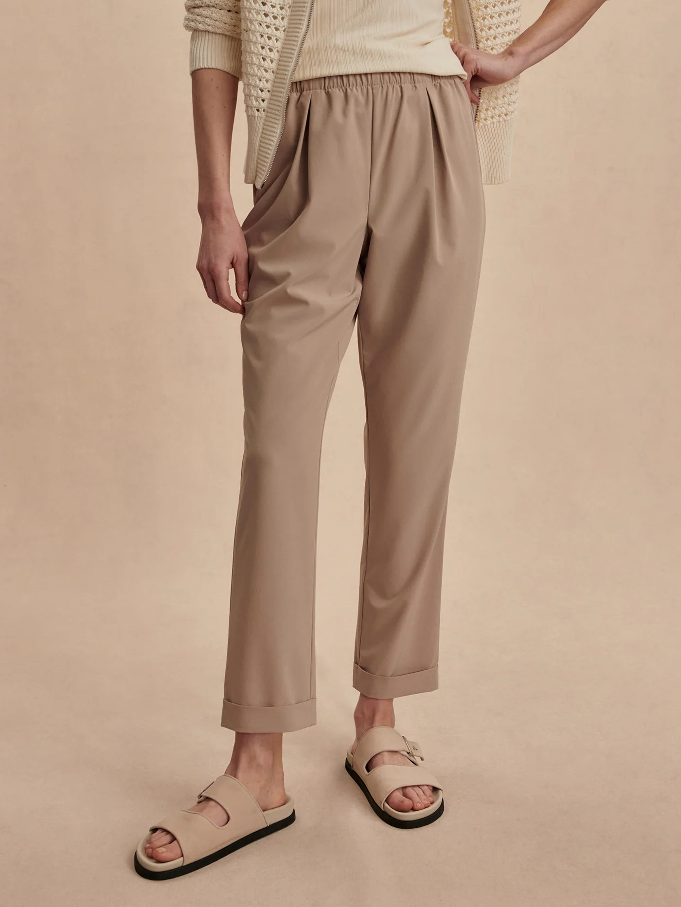 Stretch Lightweave Crop Pleat Travel Pant Regular - Image 2