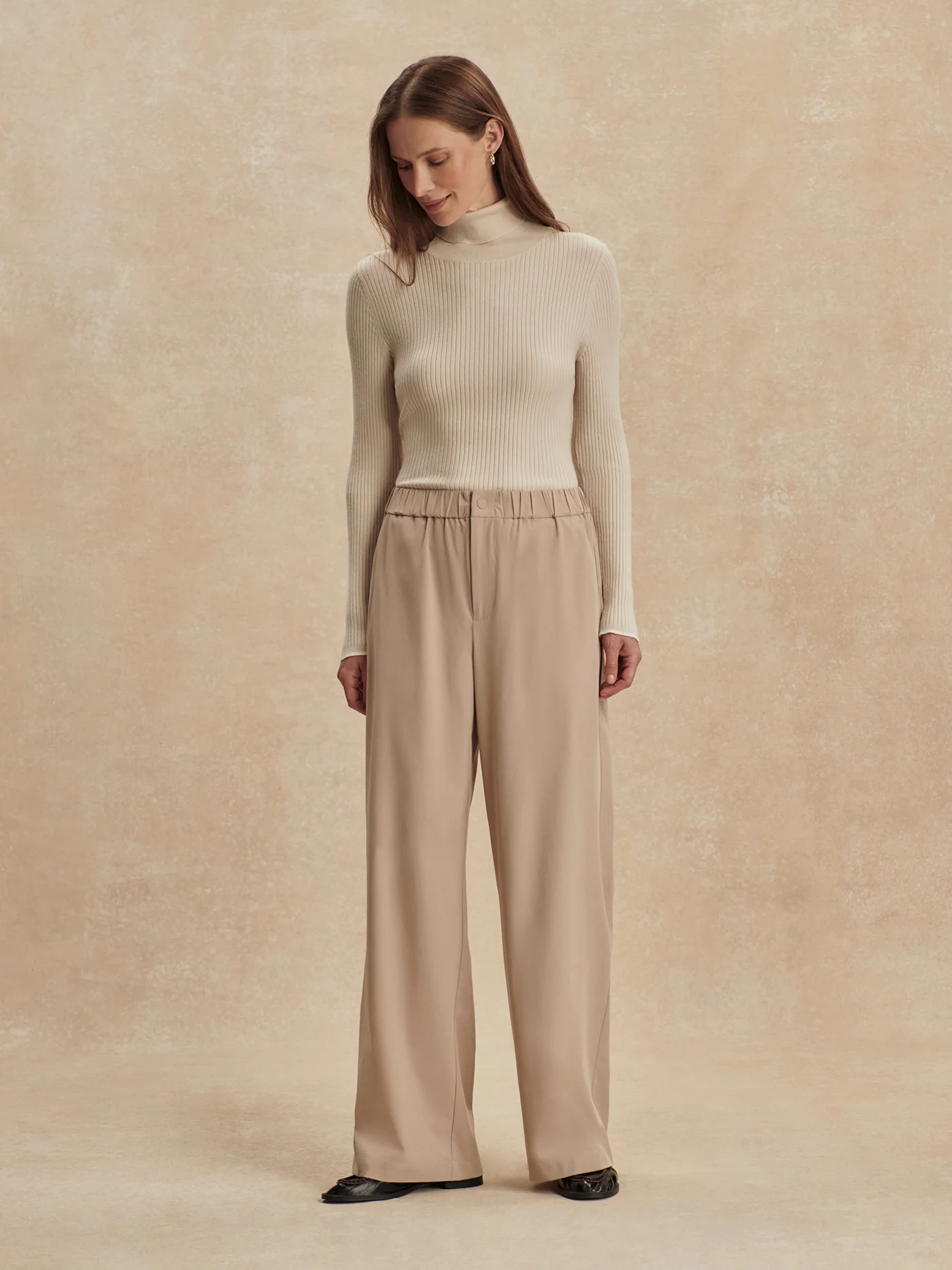 Stretch Lightweave Wide-Leg Travel Pant Regular - Image 18