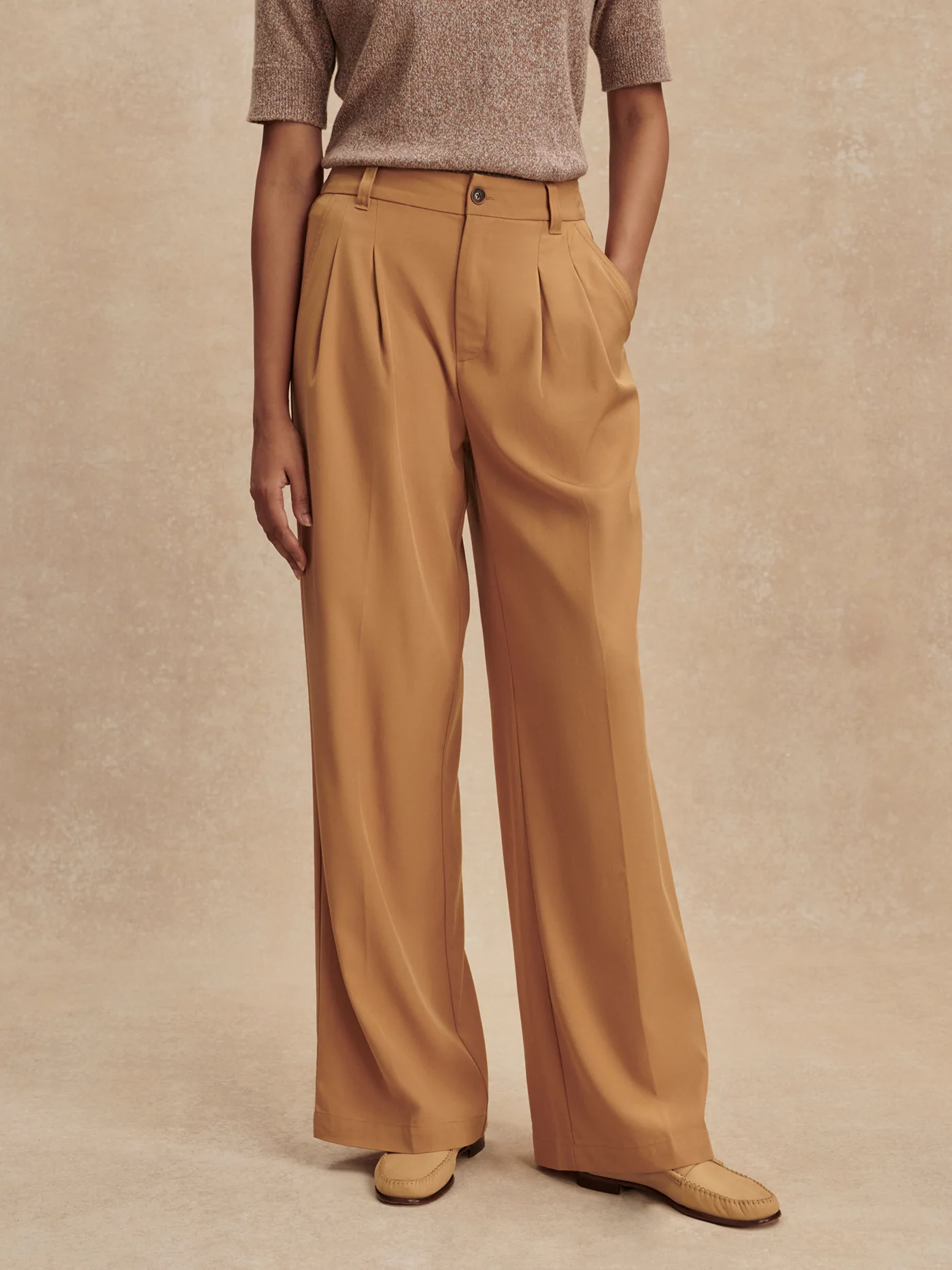 Soft Stretch Wide-Leg Trouser Regular - Image 2