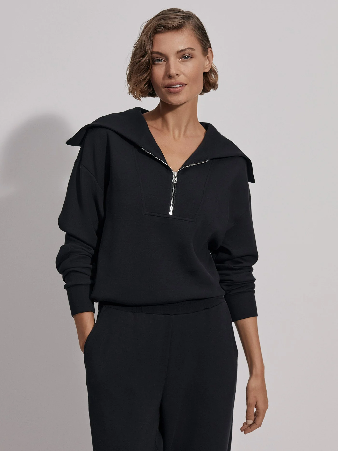 Yates Half Zip Sweat