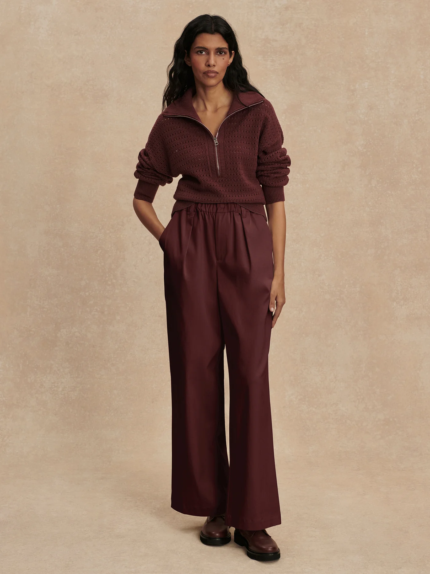 Textured Stretch Wide-Leg Trouser Regular