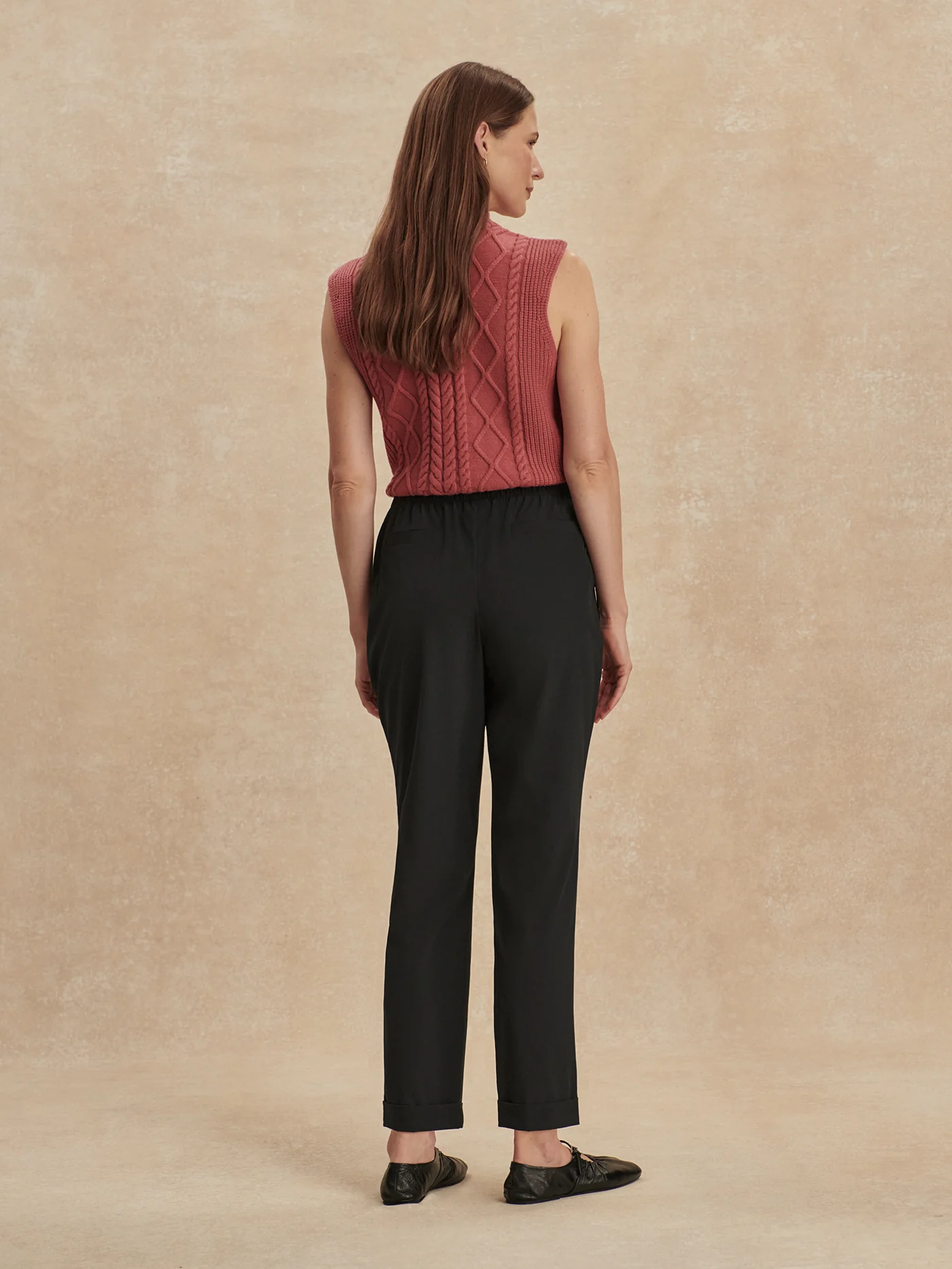 Stretch Lightweave Easy Crop Travel Pant Regular - Image 9