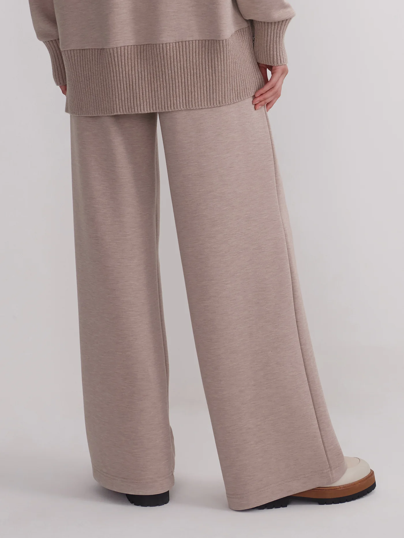 The Extra Wide Leg Pant 29.5 - Image 17